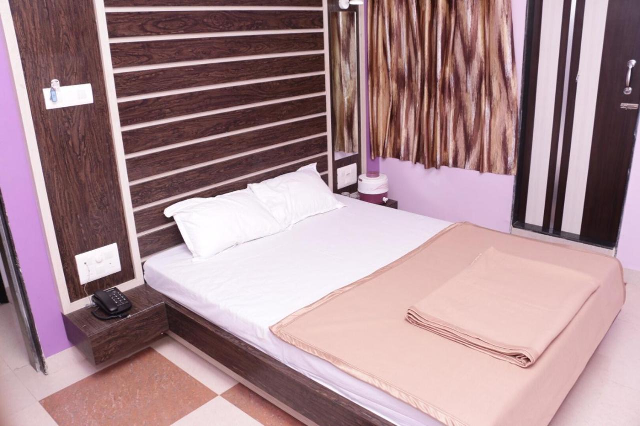 Golden Paying Guest House Диу Екстериор снимка